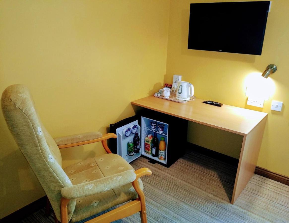 The Laurels Bed & Breakfast Lodge Omagh Bagian luar foto